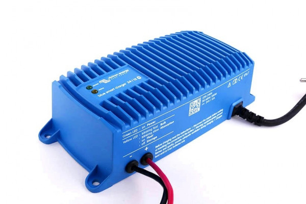 VICTRON Ladegerät Bluesmart